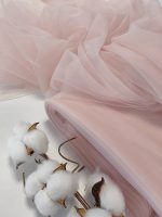 najmekši i najprozračniji til u boji puder roze za svadbeni veo ili laganu haljinu